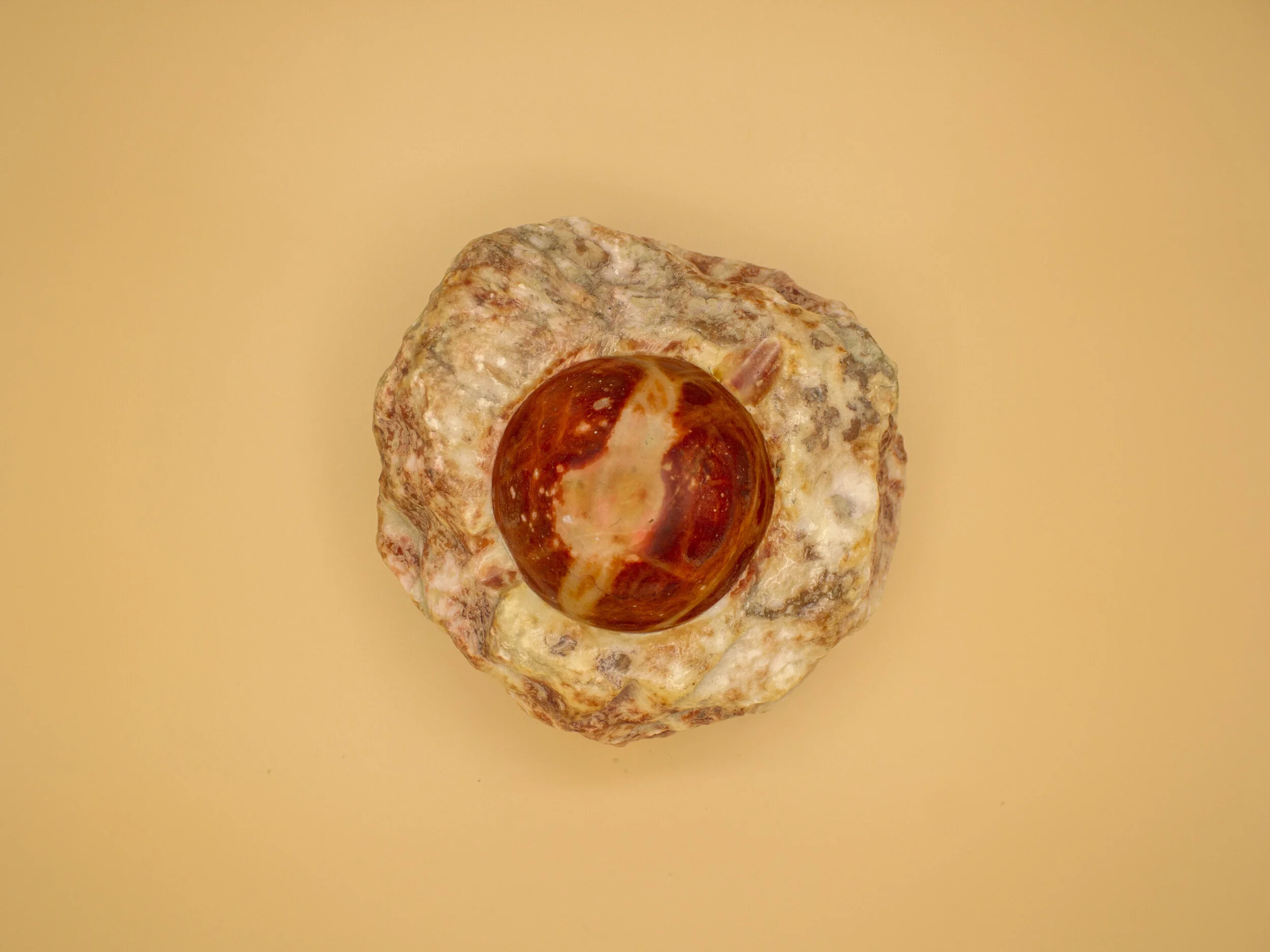 Ultima 15 Ashtray — PIQUANT